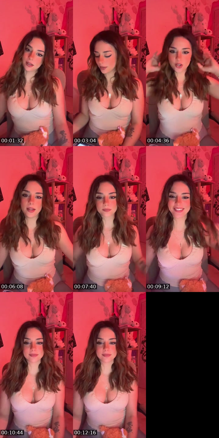 TikTok live: Day 4/365 💕 by @viviredfox