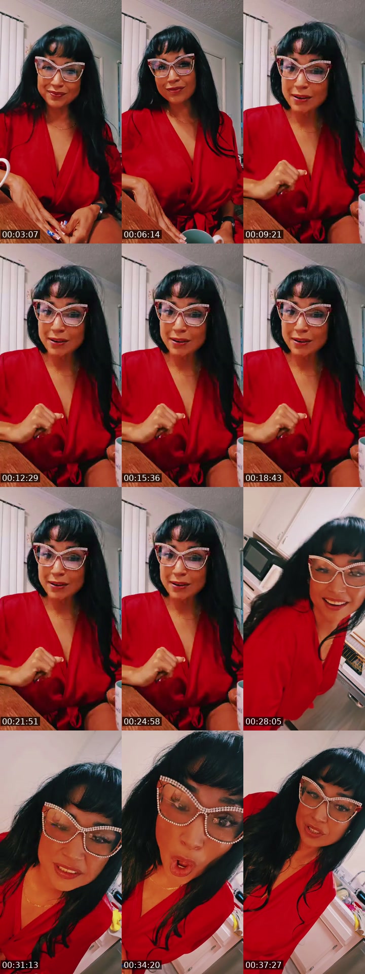 TikTok live: I'm buzz by @guadalupedoll