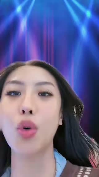 TikTok live: Hello by @byancalau