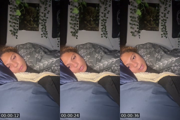 TikTok live: Fang Mentioned You by @fanggovroom