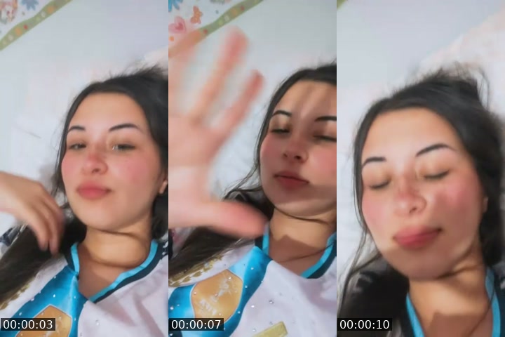 TikTok live: hola bbs🔥👅 by @la.daianitaa