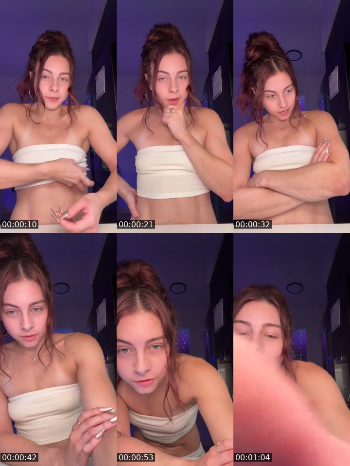 TikTok live: happy friyay :) by @allyyreign