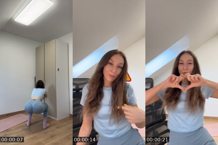 Russia TikTok live: 💪🍑 by @dream.star69
