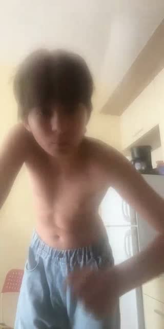 TikTok live: Выполняю разные задания by @wiksaw3