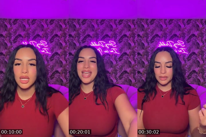 TikTok live: Bosses only 🔥 by @therealkatherinrojas