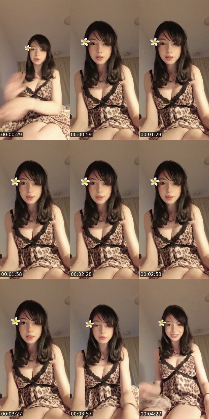 TikTok live: ANIME, TALKING, lgbtq 🥹🤞 by @mellomelodii