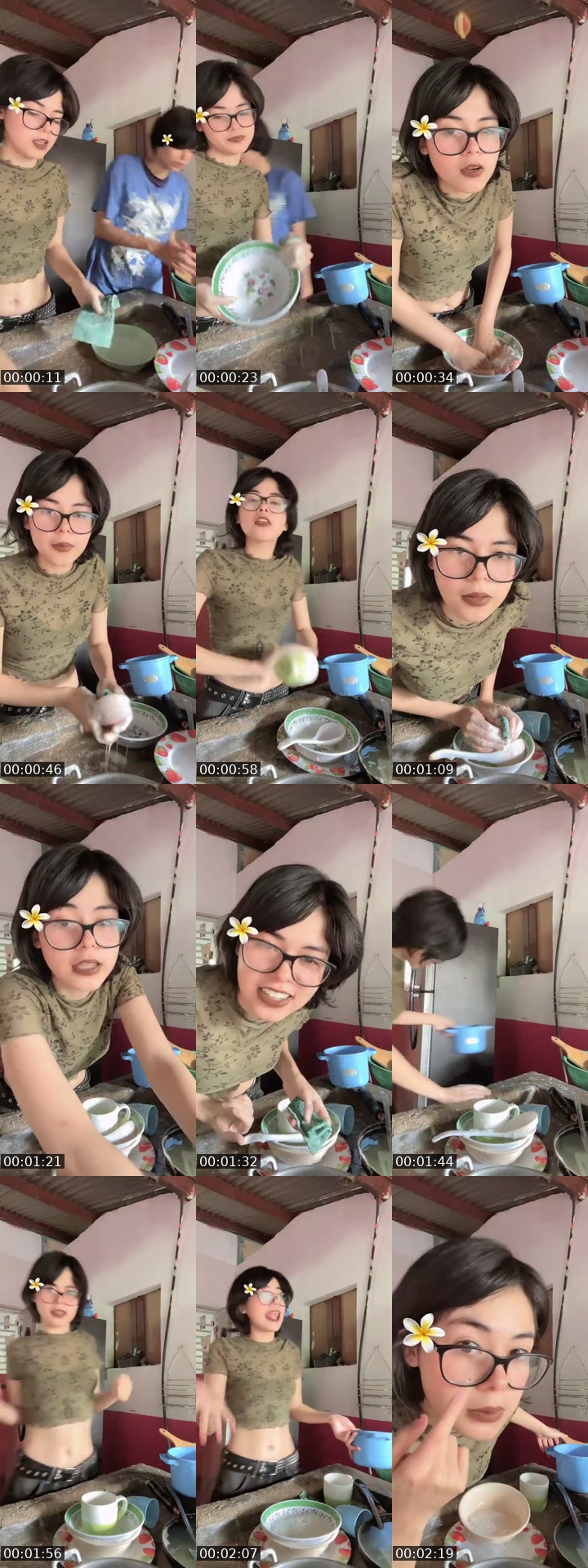 TikTok live: Ola de mar :p by @zoegrm15
