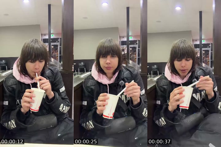 TikTok live: Burger King Bc Im Hungry by @tvueoc