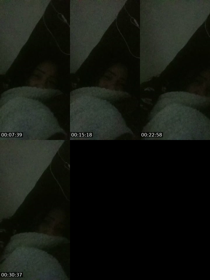TikTok live: oi❤️💋 by @lenic6420