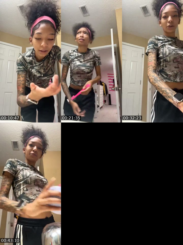 TikTok live: 💇‍♀️ by @ahkcash