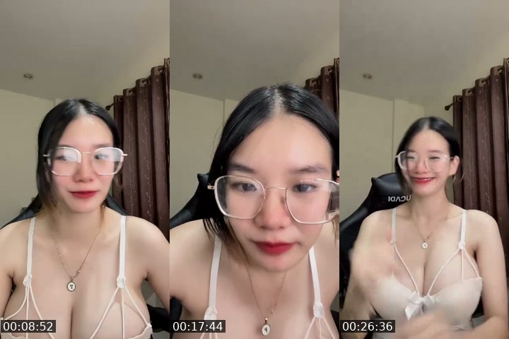 TikTok live: หาคนใจดีปิดแกลล🥺 by @ice_thidaa
