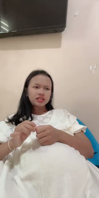 TikTok live: Bentar aja by @lelyginting_