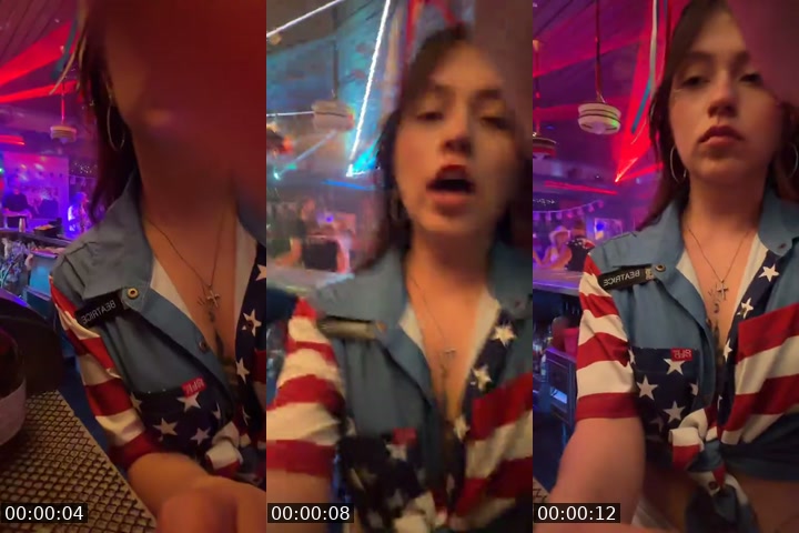 TikTok live: Ole red Nashhhhh by @beatricenickles