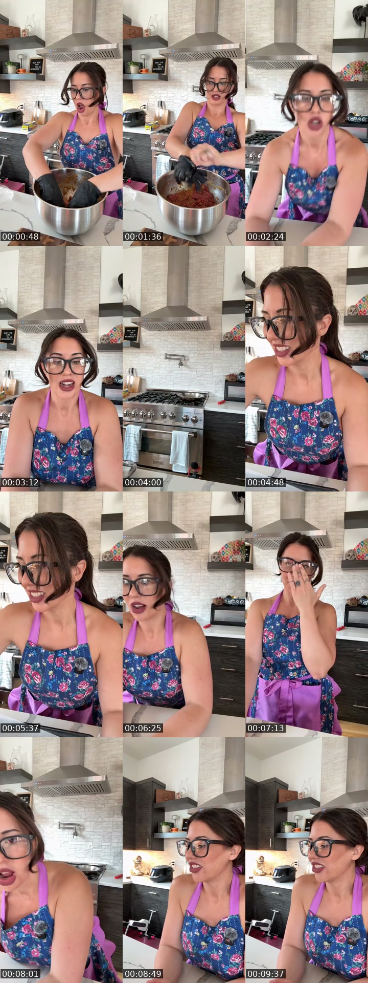TikTok live: In the kitchen with Jessuhh by @bakingwithjess2