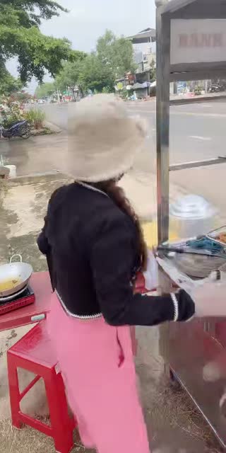 Vietnam TikTok live: Tuyển hồng hài nhi by @b.bn7453