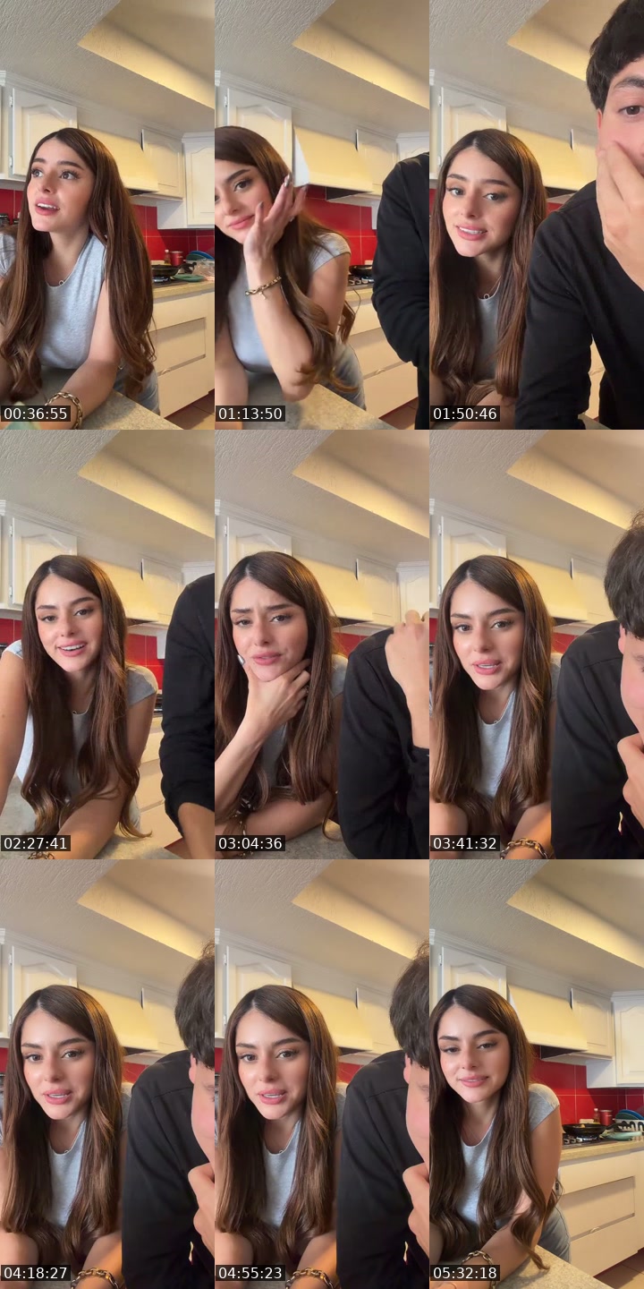 TikTok live: Holis by @scarlettsalazarmx