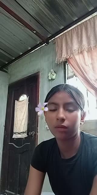 TikTok live: acompañame a alistarme by @chikaayora3