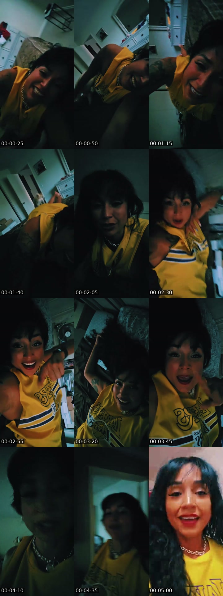 TikTok live: hi!! by @guadalupedoll