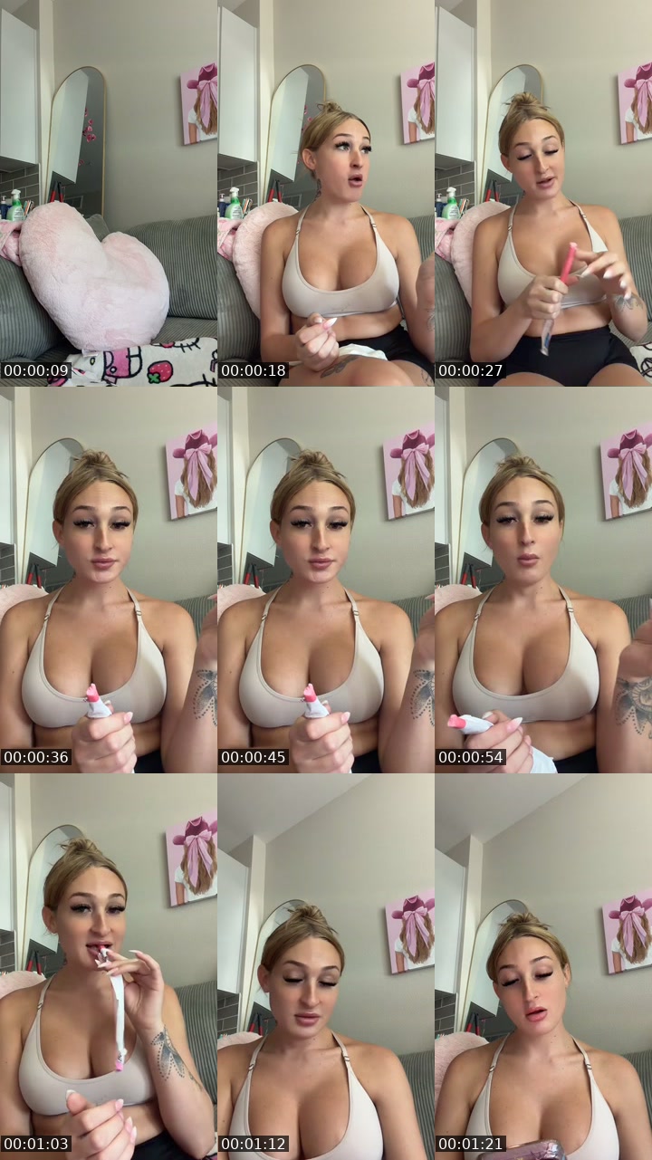 TikTok live: GRWM🏳️‍⚧️ by @theonlyhavenrose