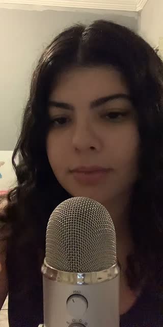 TikTok live: asmr sleep by @yaya_asmrs