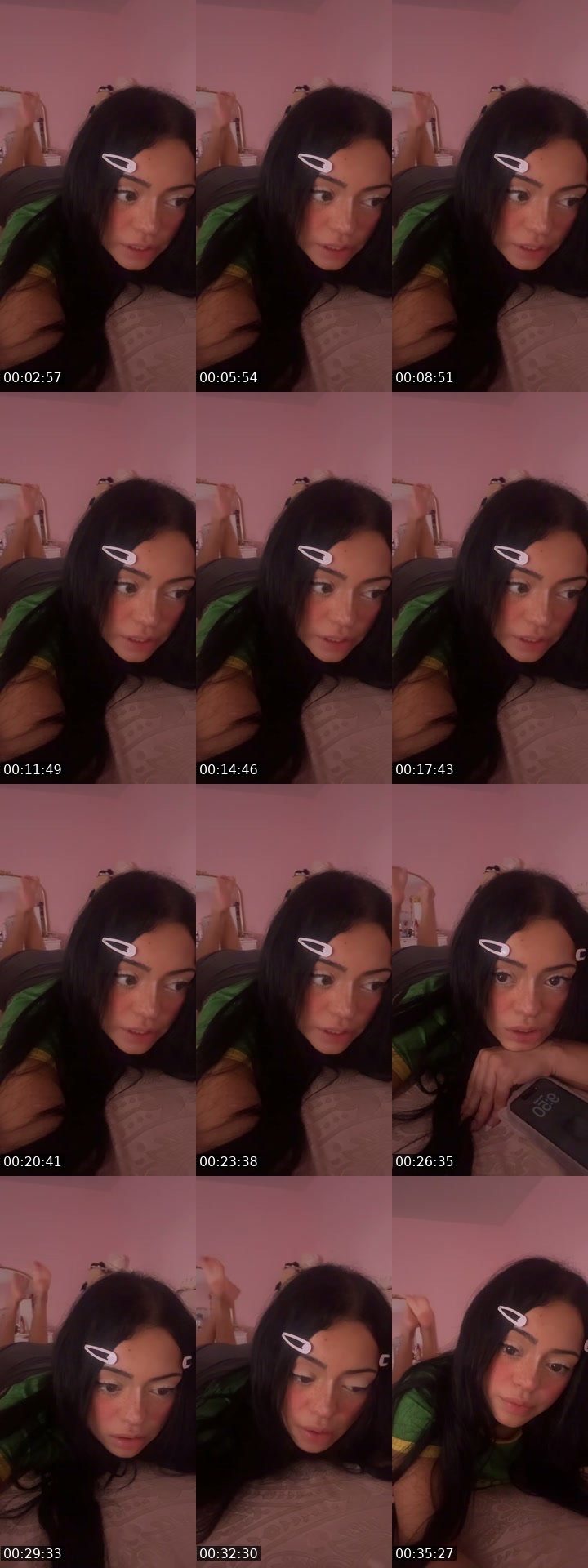 TikTok live: Hey by @hatsunelils