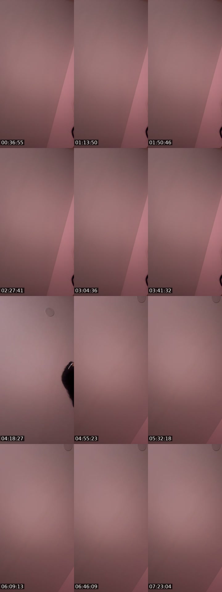 TikTok live: Hey by @hatsunelils