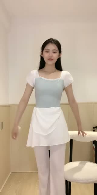 TikTok live: 风一般的女子！ by @nilima8625