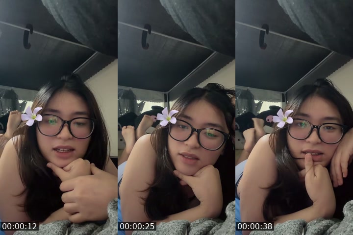 TikTok live: be my GIFTER :)) by @estellaaa_xx