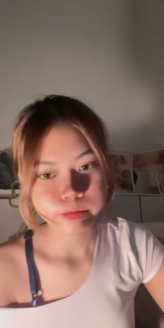 TikTok live: hi by @cinnamonoms