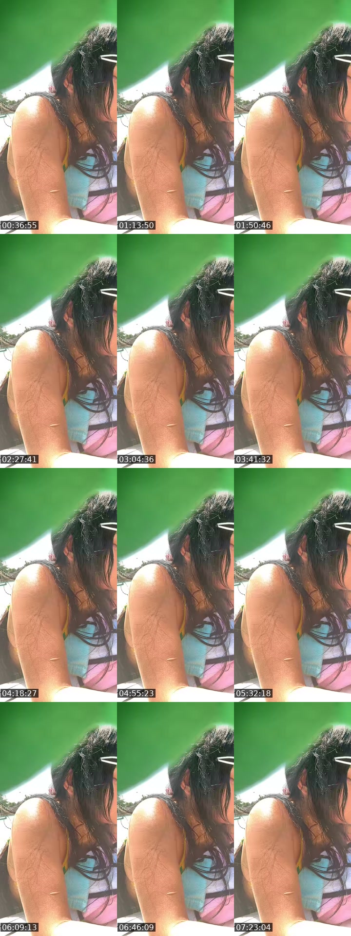 TikTok live: Hey by @hatsunelils