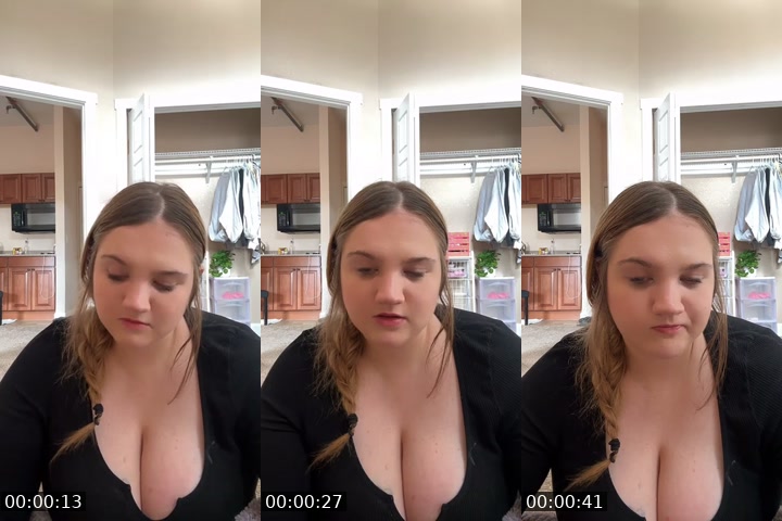 TikTok live: lion by @avasophiaa14
