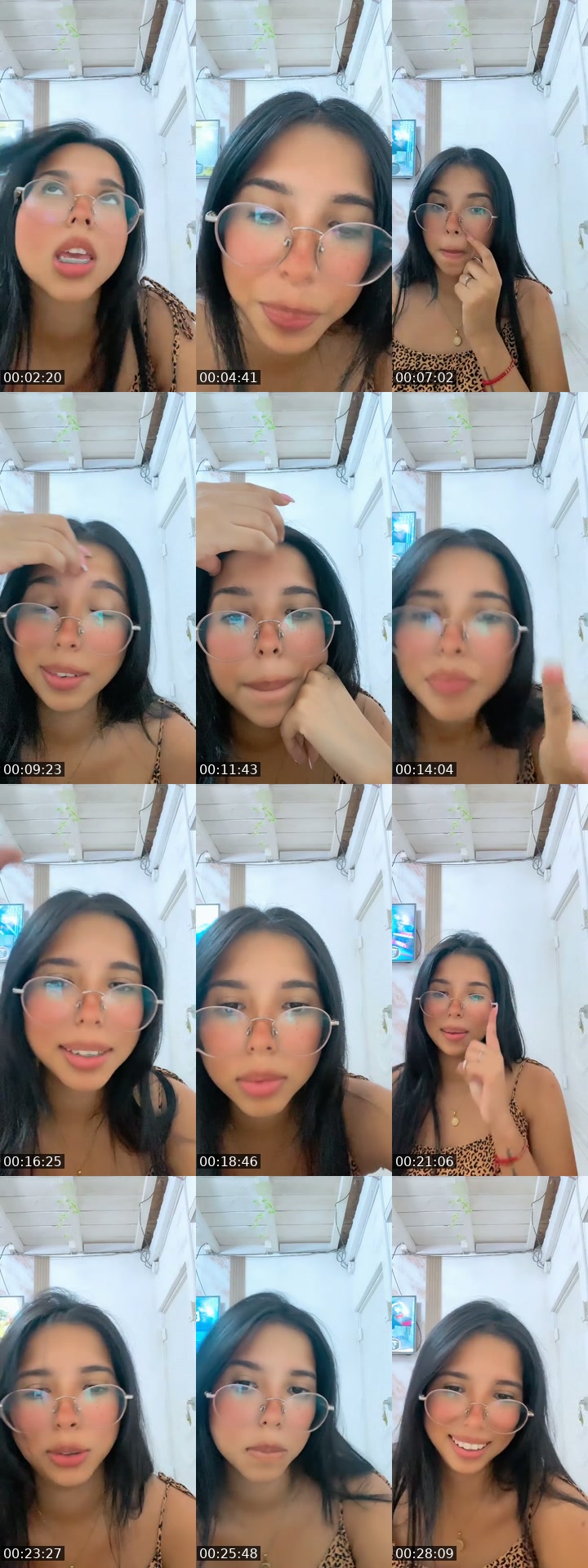 TikTok live: Holis 😘 by @anahi_mero1