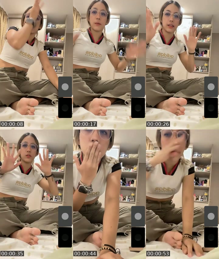 TikTok live: Ven, no muerdo 🙈 by @arymichell_
