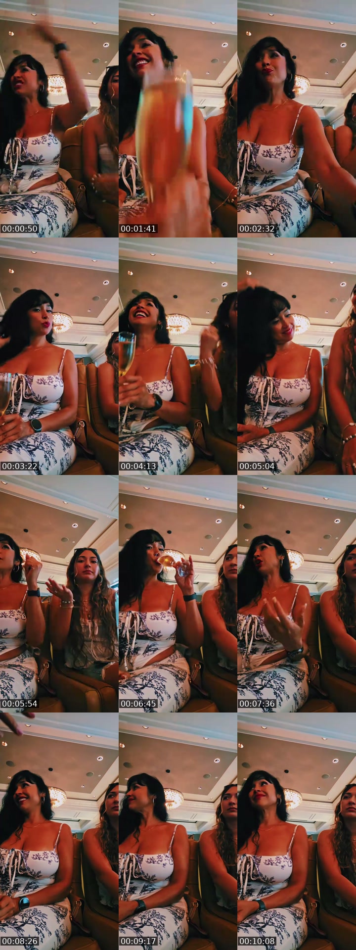 TikTok live: New Orleans by @guadalupedoll