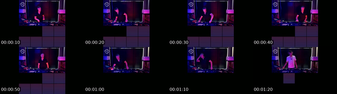 TikTok live: terminal x by @abrixsound