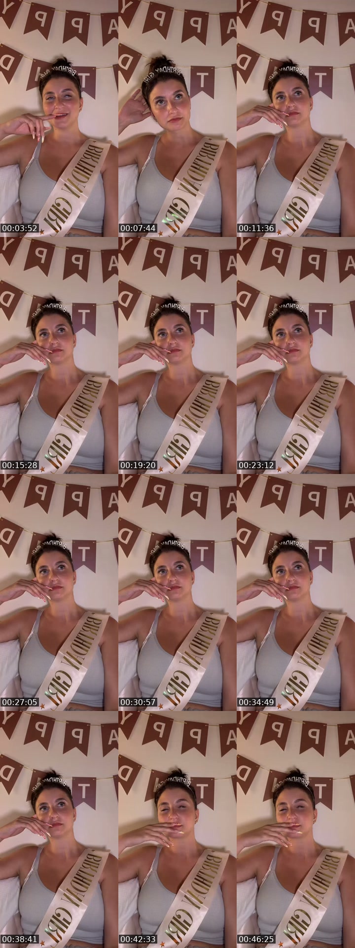 TikTok live: spoil me, it’s my birthday! by @honeydollwest
