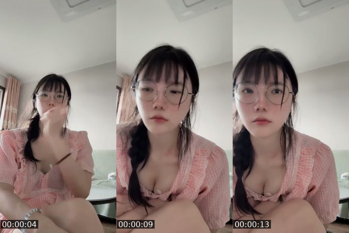 TikTok live: 快来 by @fl01178