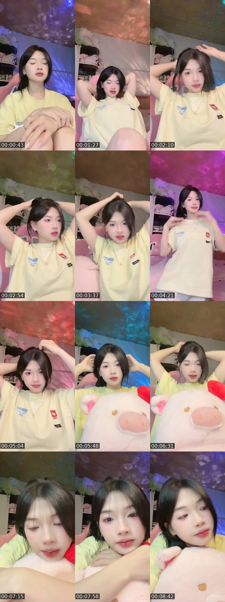 TikTok live: Trong phong coa iem😳 by @_vtlinhh207_