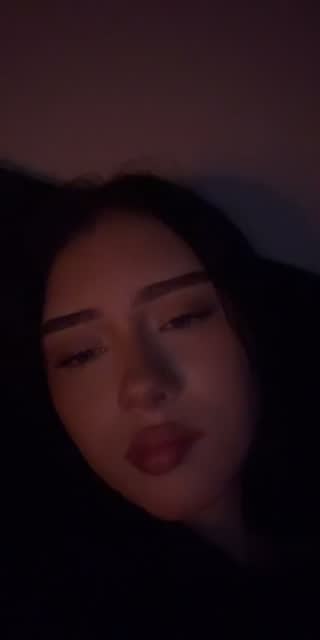 TikTok live: Hola pipol 😡 by @saranice.4