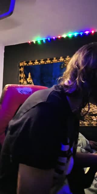TikTok live: WHALE HUNTING AGAIN by @archanglo