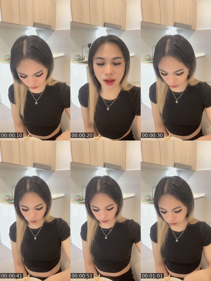 TikTok live: Promo syedap” pm 🤤💦 by @hazriensss