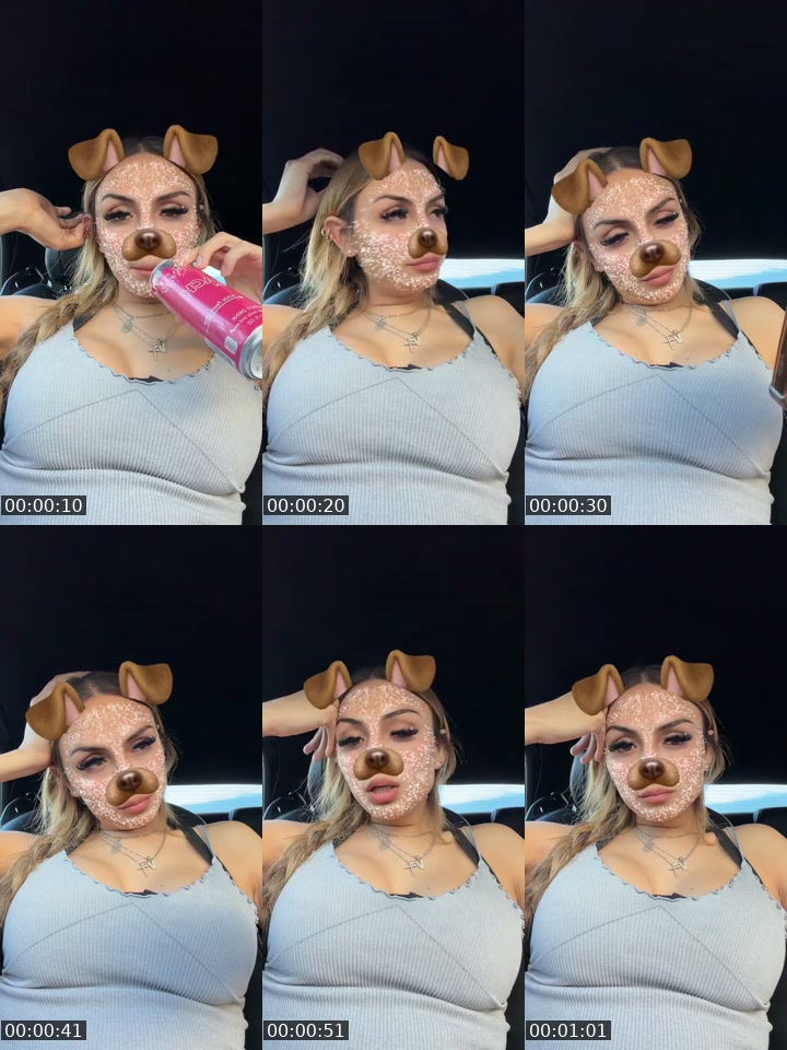 TikTok live: Gymmmm by @valeriaaswrld
