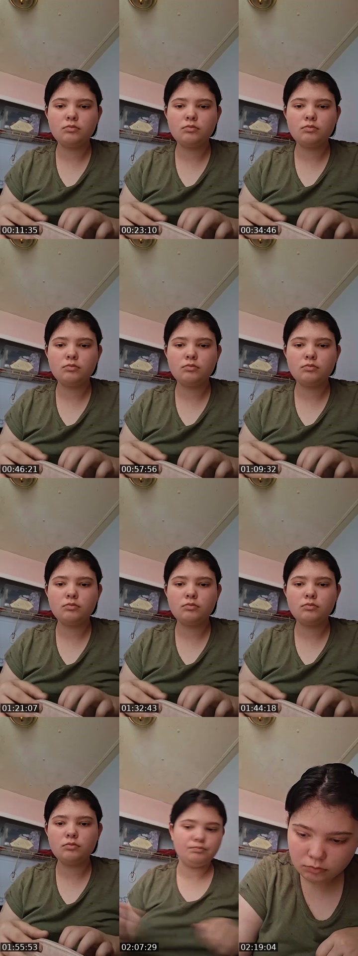 TikTok live: Listening to music/ coloring by @strawberry_luv31