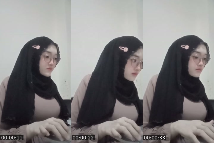 TikTok live: Temenin kerja by @miskuyz