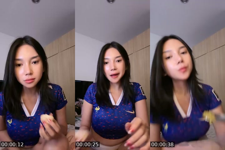 TikTok live: Hai by @deyahblue