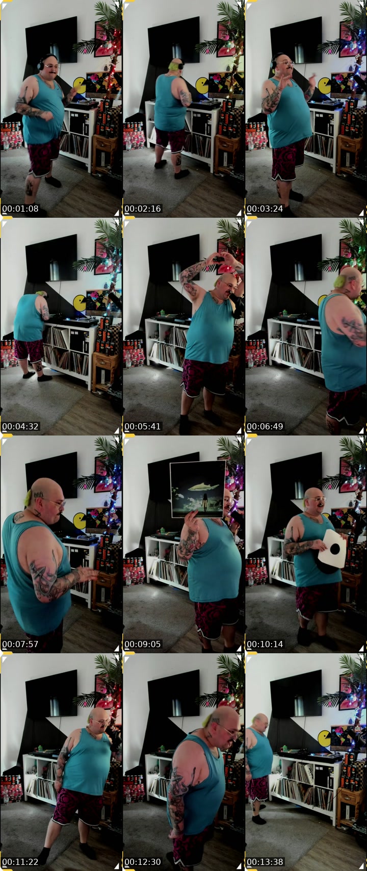 TikTok live: Minimal von Platte! road to 40K! by @minnecent