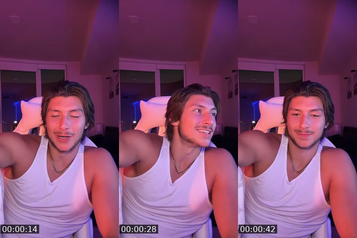 TikTok live: Come Hangout! by @jacobbowless