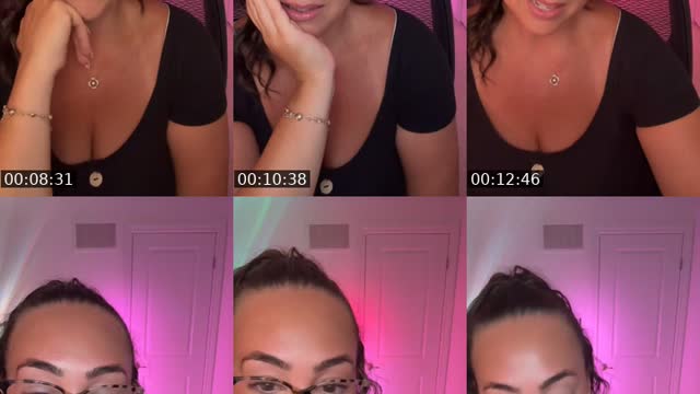 TikTok live: I see you 😏 by @sweeetsundresses