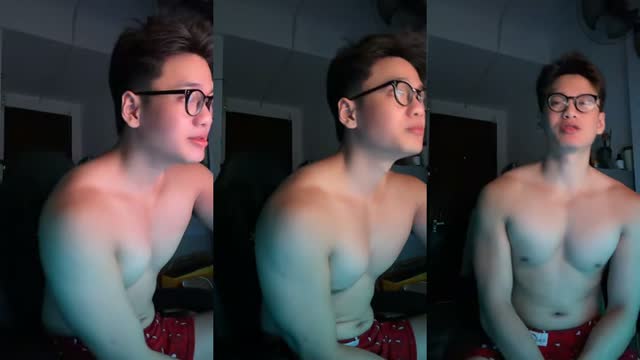 TikTok live: … by @krisssne