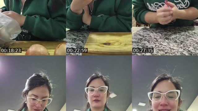 TikTok live: Bienvenido a mi Live... by @yaninaandres0